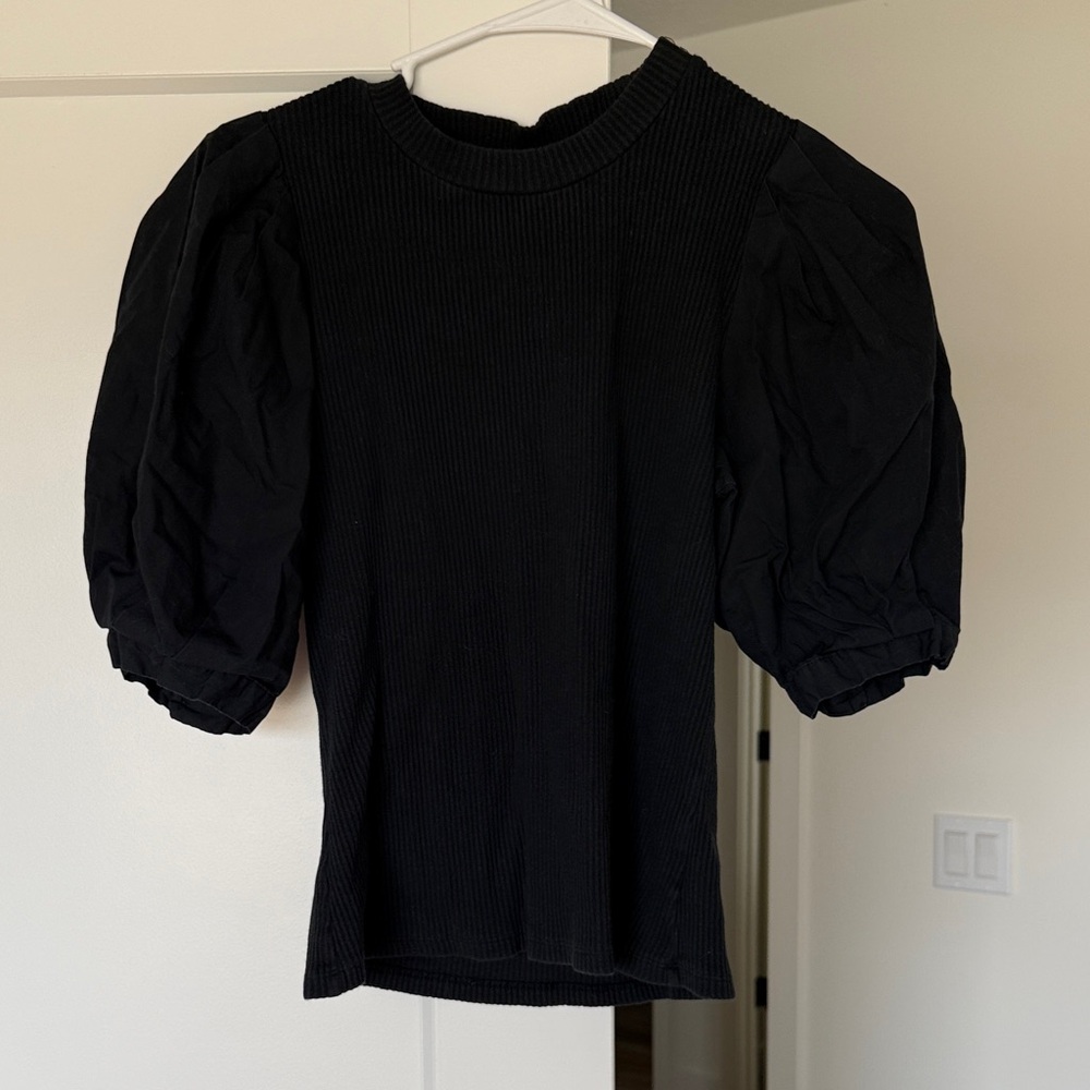 Elegant Black Puff Sleeve Top